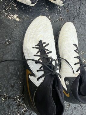Nike Men’s White, Black and Gold Soccer Cleats